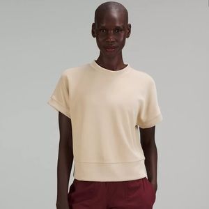 Lululemon softstreme shirt